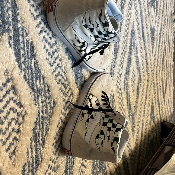 🔥🔥OG Vans checkerboard flames.. off white - Picture 4 of 4